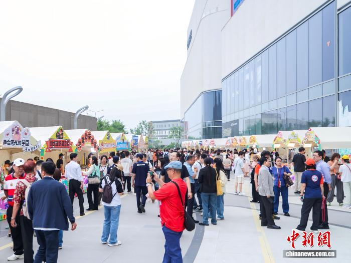 如何玩转爱游戏，掌握最新体育动态 - 爱游戏haodada